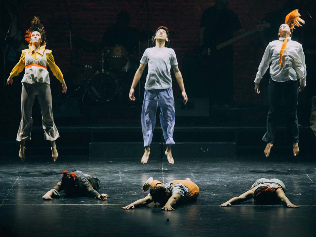 me incomodan los reencuentros y no quiero que me despidan